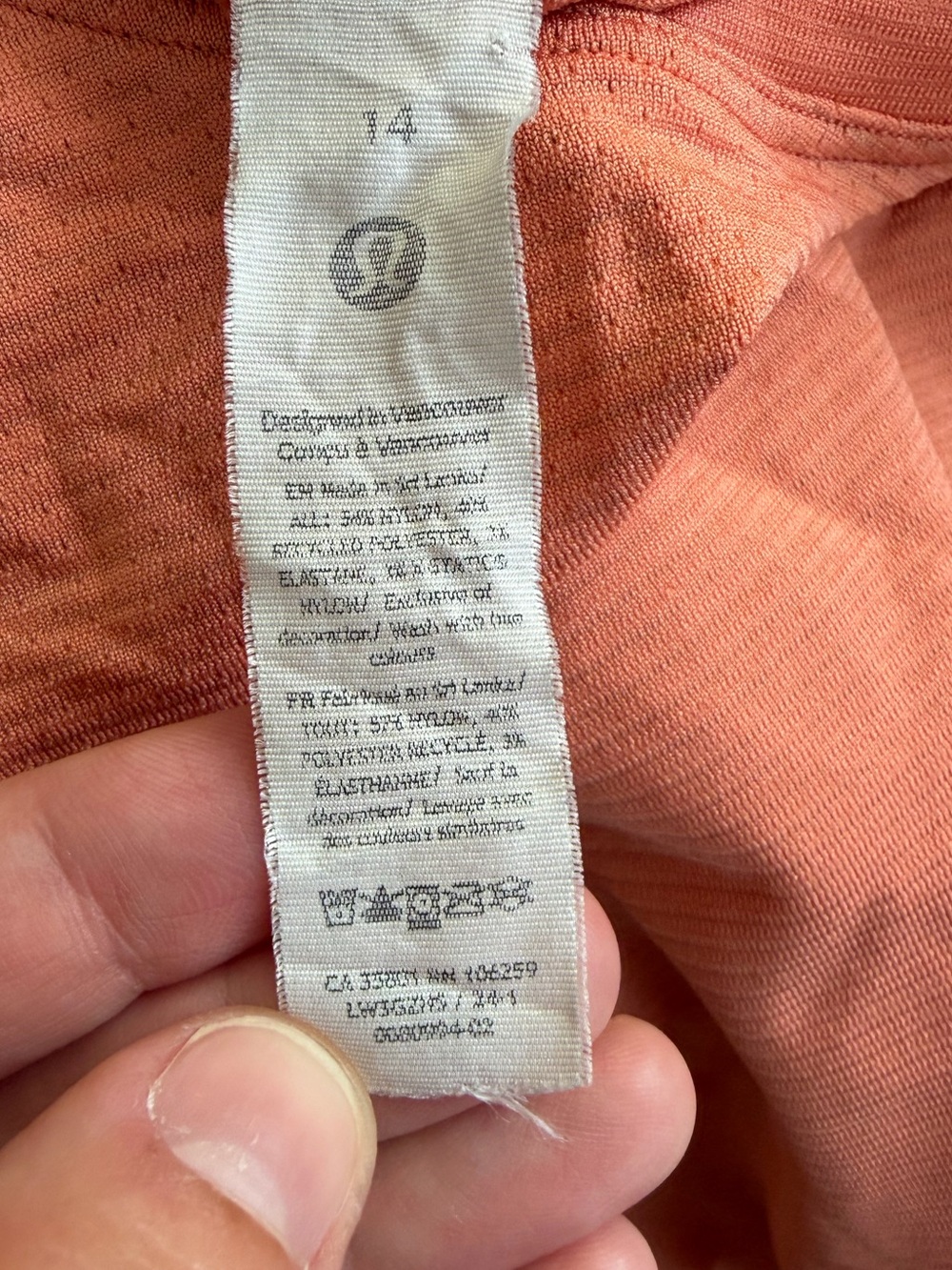 Lululemon swiftly tech short sleeve cropped t-shirt 14 - Picture 4 of 5